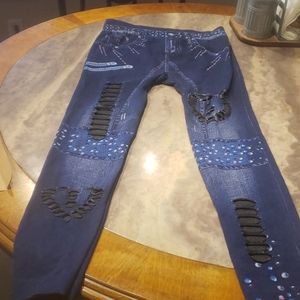 Legging with cut outs on legs